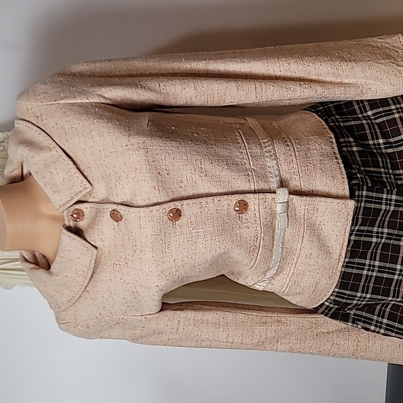 Elie Tahari Jackets & Blazers - Elie Tahari Pink & White Tweed Blazer / Jacket